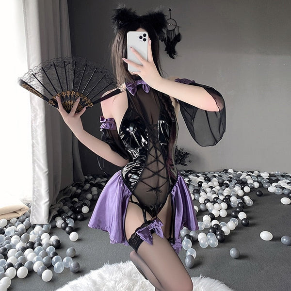 Succubus queen cosplay - black leather - cosplay - costume - goth - gothic