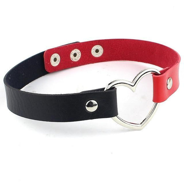 Vegan leather heart collar - choker - chokers - collar - collared - collars